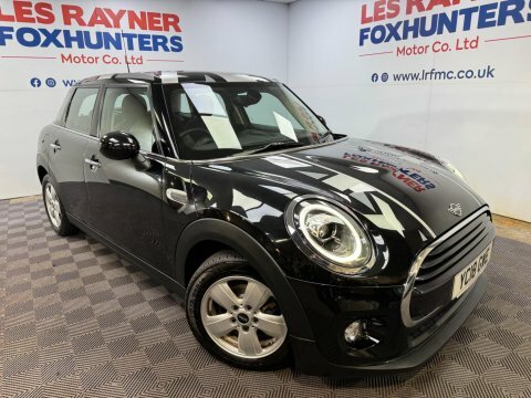 Mini Hatch 1.5 Cooper D Black