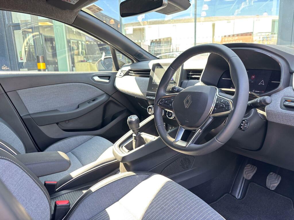 Renault Clio 1.0 Tce Techno Euro 6 Ss KP24HPE Blue #3