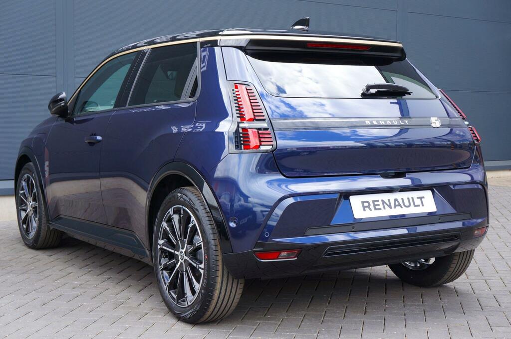 Renault 5 E-Tech Comfort Range 52Kwh Iconic Five  Blue #3