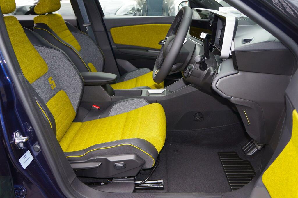 Renault 5 E-Tech Comfort Range 52Kwh Iconic Five  Blue #4