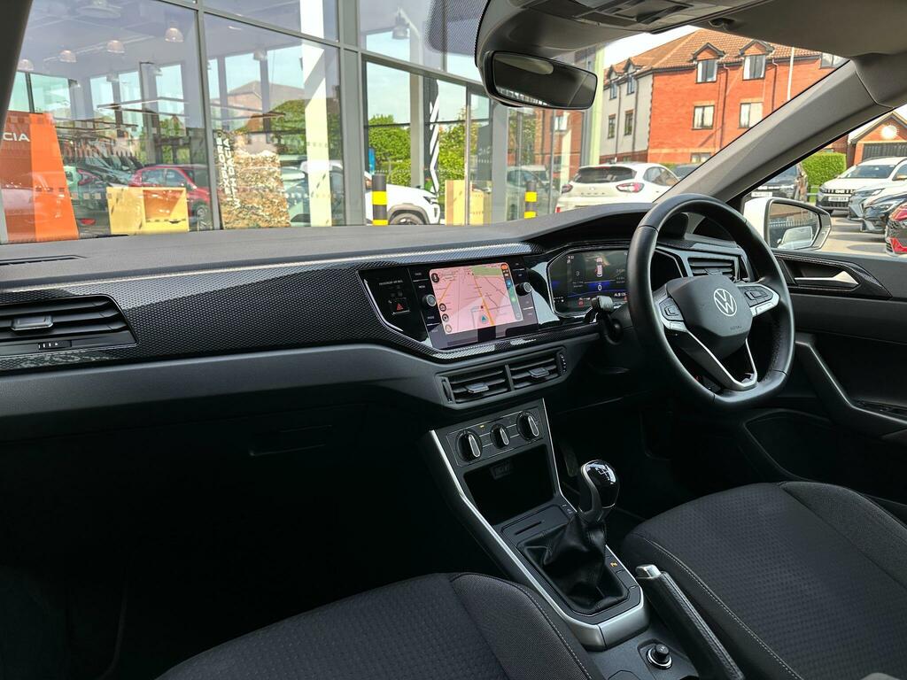 Volkswagen Polo 1.0 Tsi Life Euro 6 Ss AF24HZY White #2