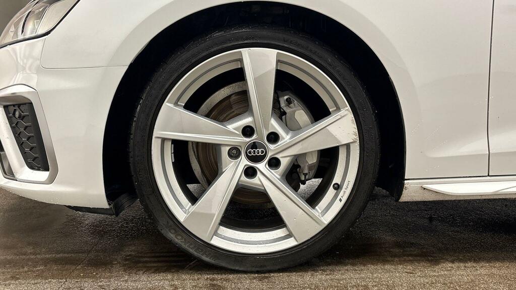 Audi A4 Avant 2.0 Tfsi 40 S Line S Tronic Euro 6 Ss RK24MWF White #5