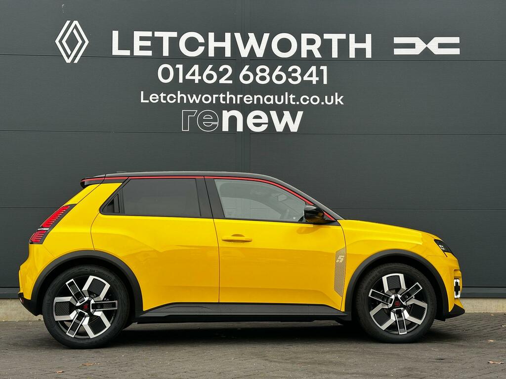 Renault 5 E-Tech Comfort Range 52Kwh Techno Yellow #4