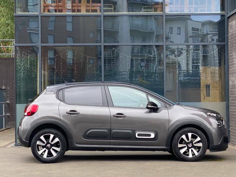 Citroen C3 1.2 Puretech 110 Plus Eat6 - 2024 73 MP73HCU Grey #2