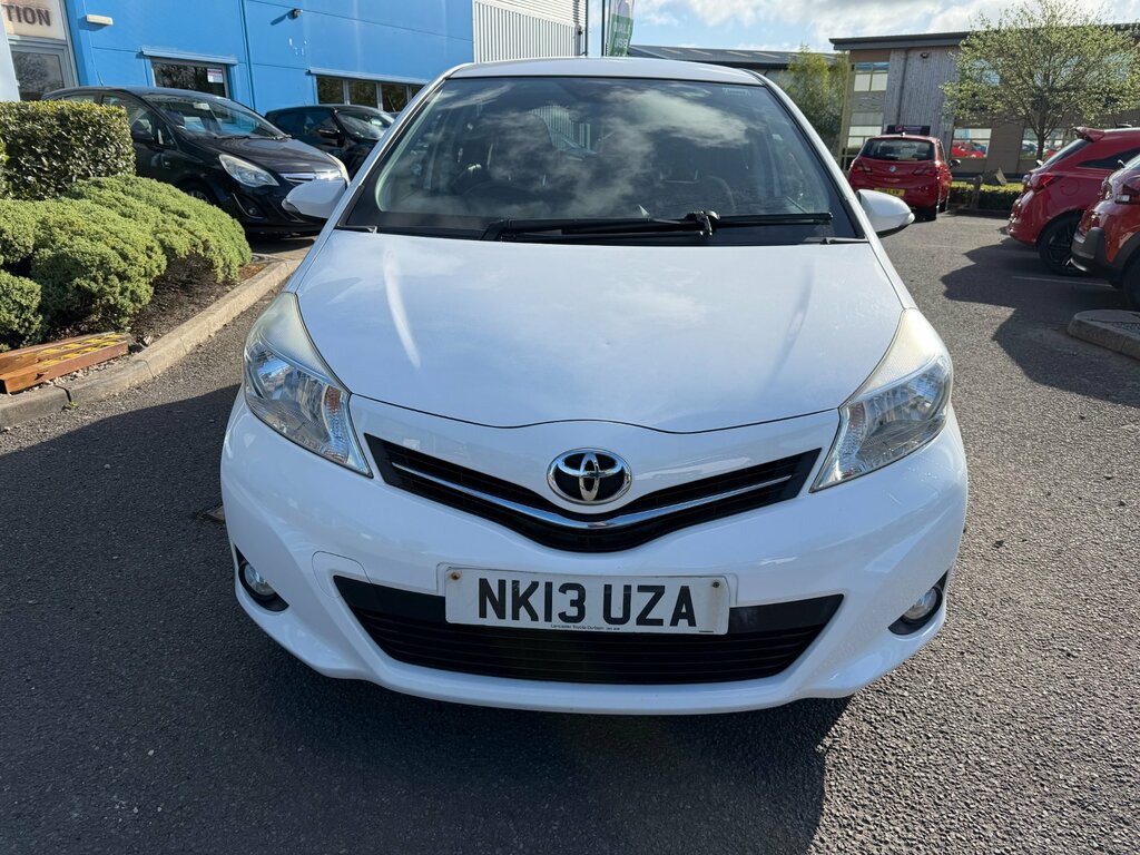 Toyota Yaris 1.0 Vvt-i Edition Hatchback Euro White #2