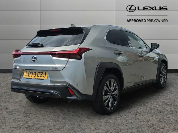 Lexus UX F Sport Design Silver #3