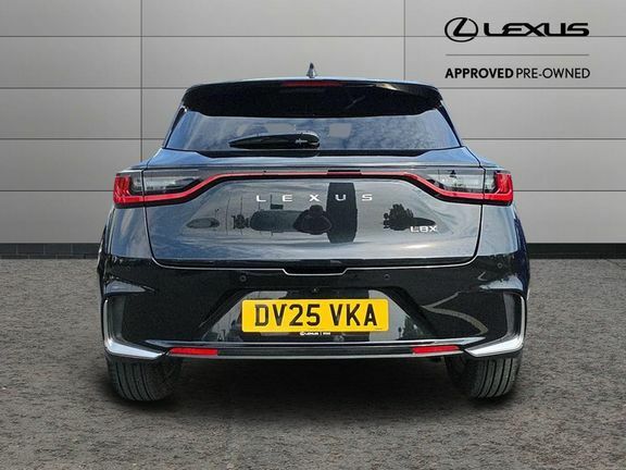 Lexus LBX Premium Black Interior DV25VKA Black #5