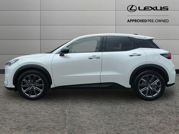 Lexus LBX Premium Plus Black Interior DY25FCV White #6