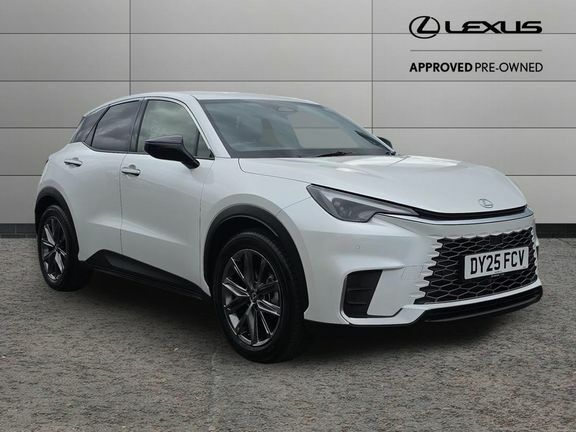 Lexus LBX Premium Plus Black Interior White