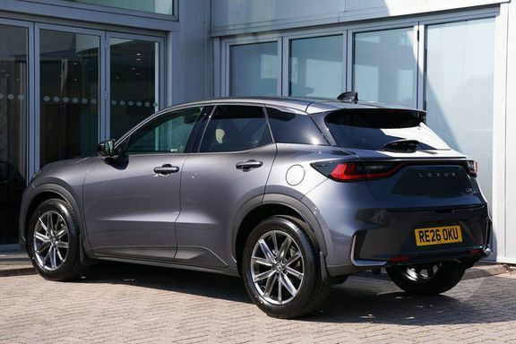 Lexus LBX Premium Plus RE26OKU Grey #2