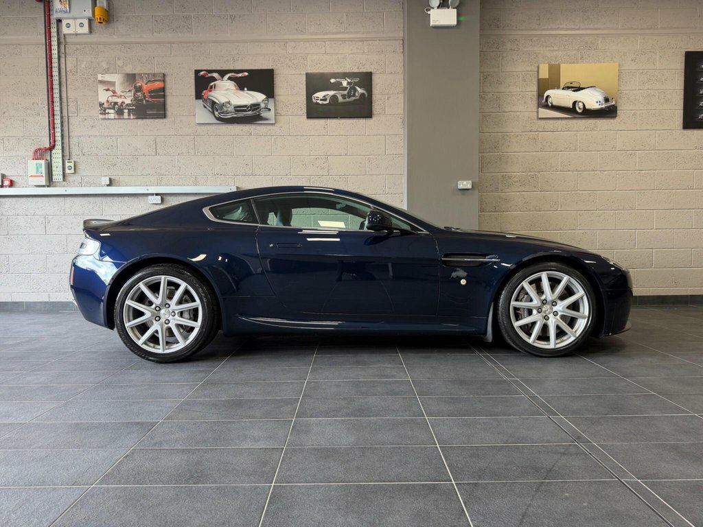 Aston Martin Vantage Petrol  #6