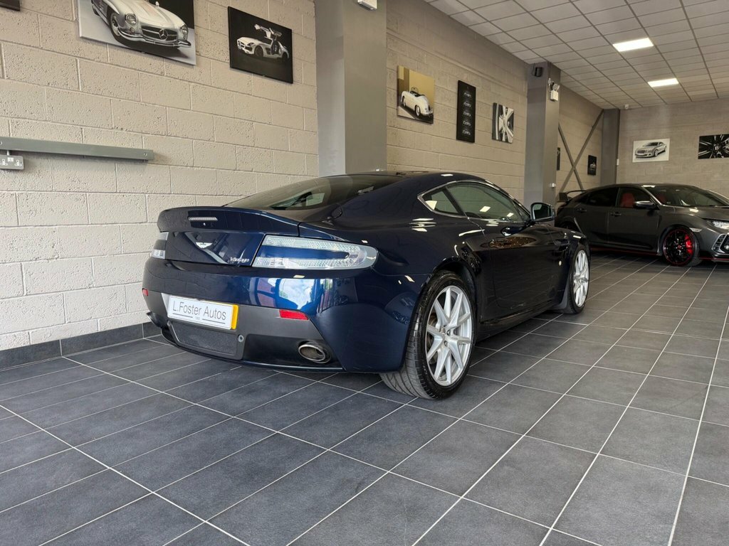 Aston Martin Vantage Petrol  #7