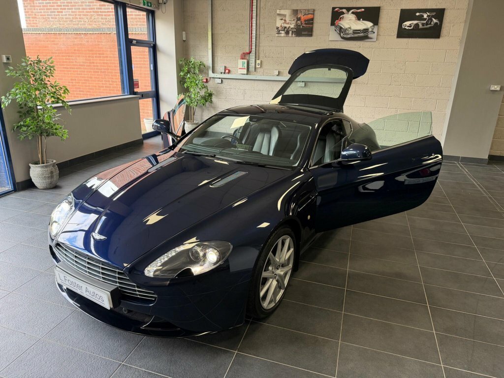 Aston Martin Vantage Petrol  #12
