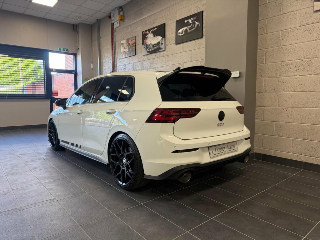 Volkswagen Golf 2.0 Tsi Gti Clubsport Dsg Euro 6 S S For Sal WN21HNU White #3