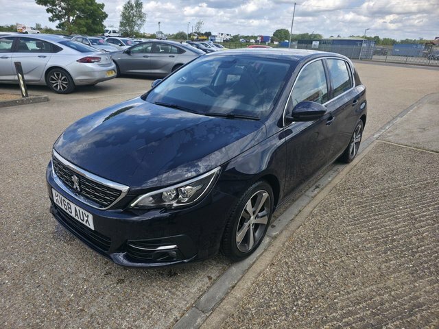 Peugeot 308 Bluehdi Allure Hatchback KV68AUX Blue #4