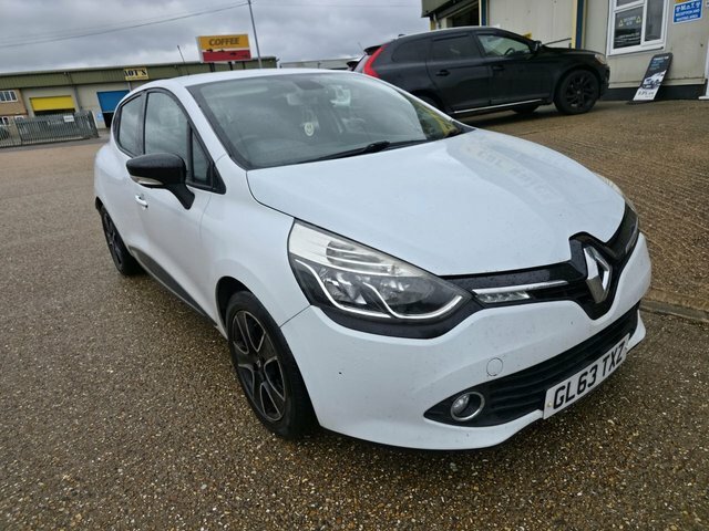 Renault Clio 16V Dynamique Medianav Hatchback GL63TXZ White #2