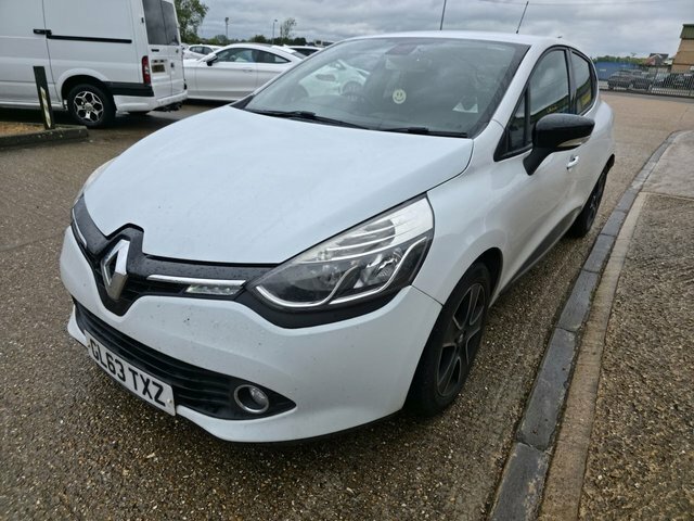 Renault Clio 16V Dynamique Medianav Hatchback GL63TXZ White #4