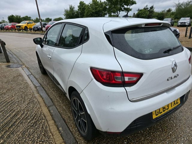 Renault Clio 16V Dynamique Medianav Hatchback GL63TXZ White #6