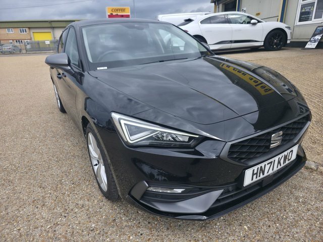 Seat Leon Ehybrid 12.8Kwh Fr Hatchback HN71KWO Black #2