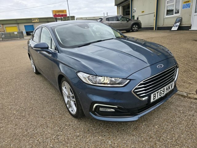 Ford Mondeo Ecoblue Titanium Edition Hatchback Blue #2