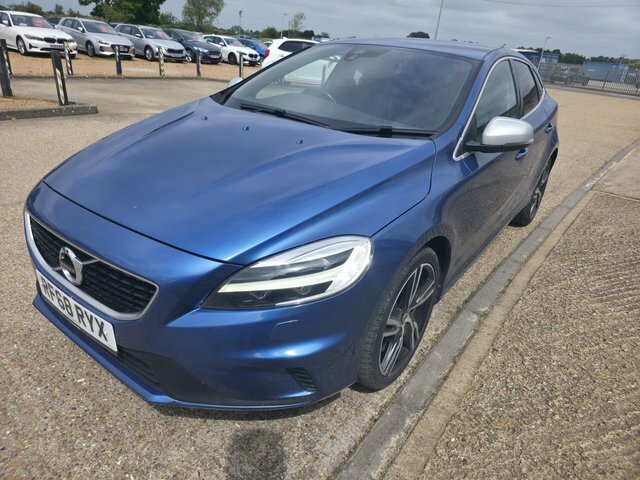 Volvo V40 T3 Gpf R-design Pro RF68RYX Blue #4