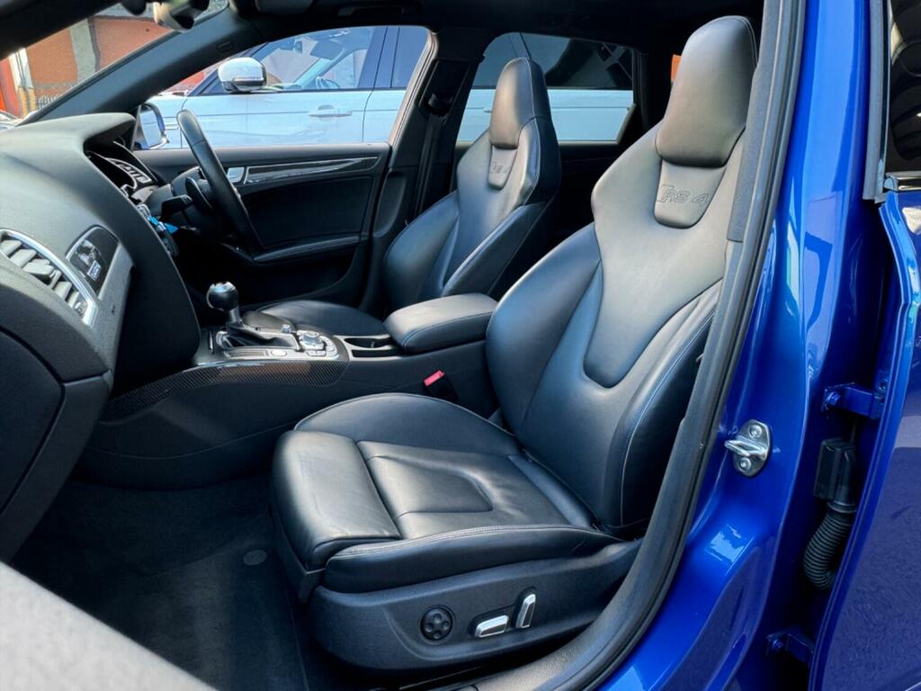 Audi RS4 Avant Estate Avant 4.2 Fsi V8 Estate S Tronic Blue #5