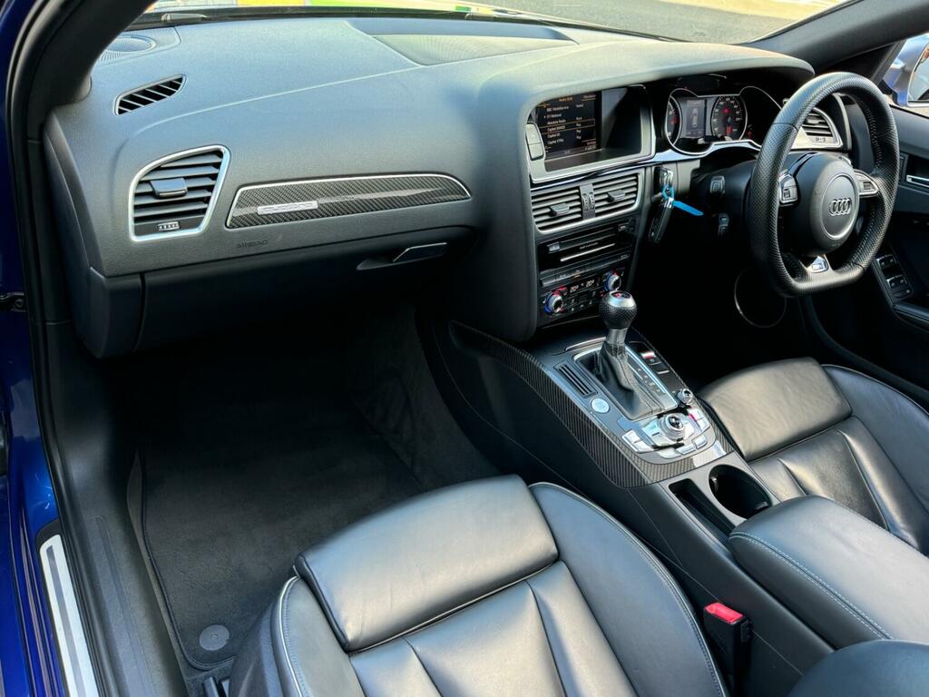 Audi RS4 Avant Estate Avant 4.2 Fsi V8 Estate S Tronic Blue #4