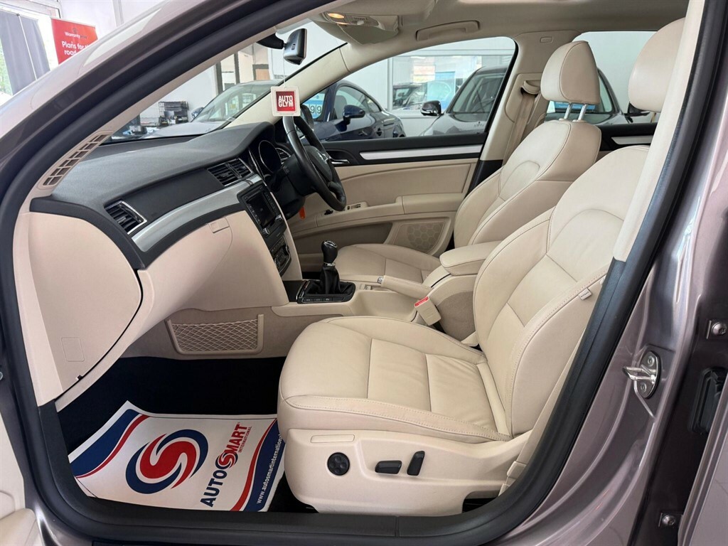 Skoda Superb 2.0 Tdi Elegance 4Wd Euro 5 Ss Purple #6