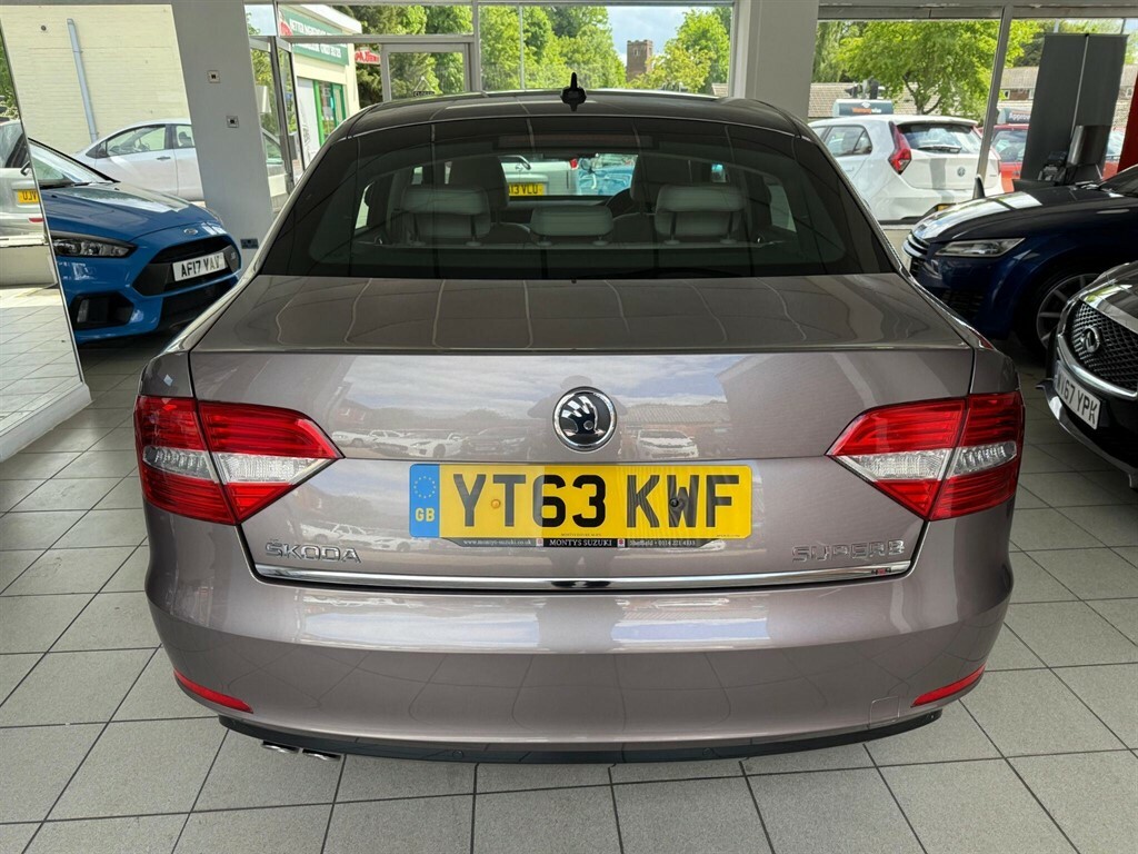 Skoda Superb 2.0 Tdi Elegance 4Wd Euro 5 Ss Purple #4