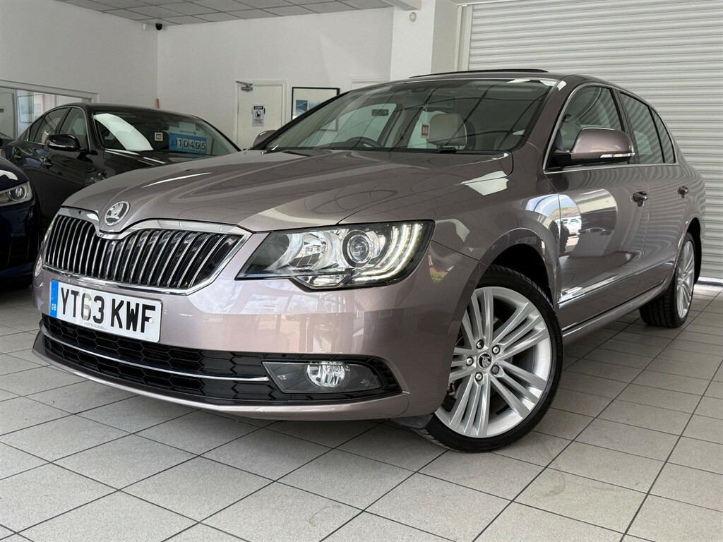 Skoda Superb 2.0 Tdi Elegance 4Wd Euro 5 Ss Purple