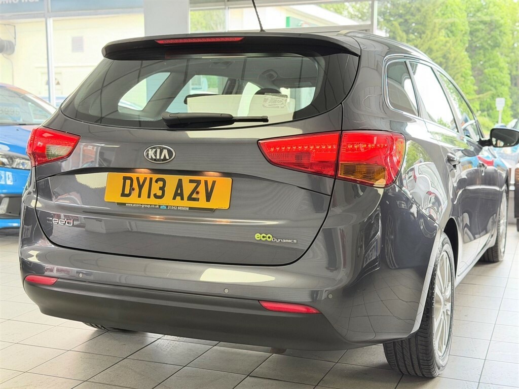 Kia Ceed 1.6 Crdi Ecodynamics 2 Sportswagon Euro 5 Ss Grey #3