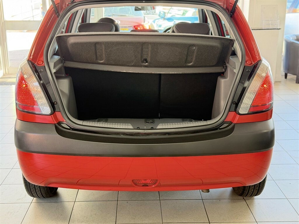 Kia RIO 1.4 Gs Red #19