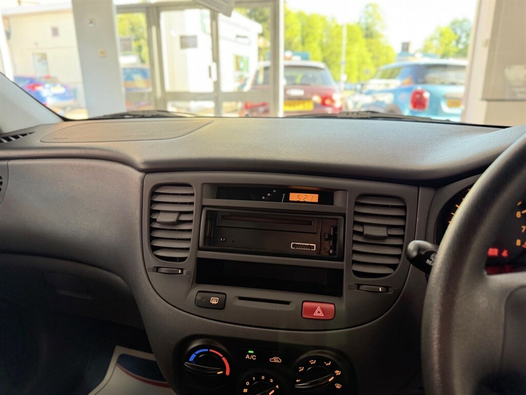 Kia RIO 1.4 Gs Red #12