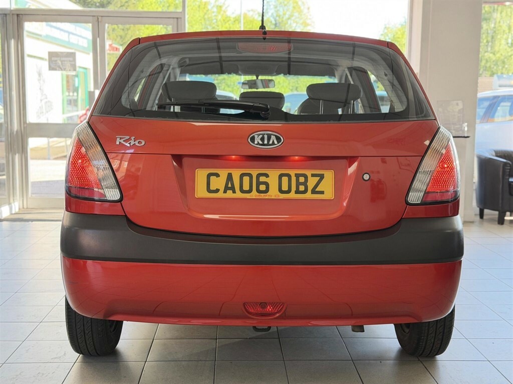 Kia RIO 1.4 Gs Red #13