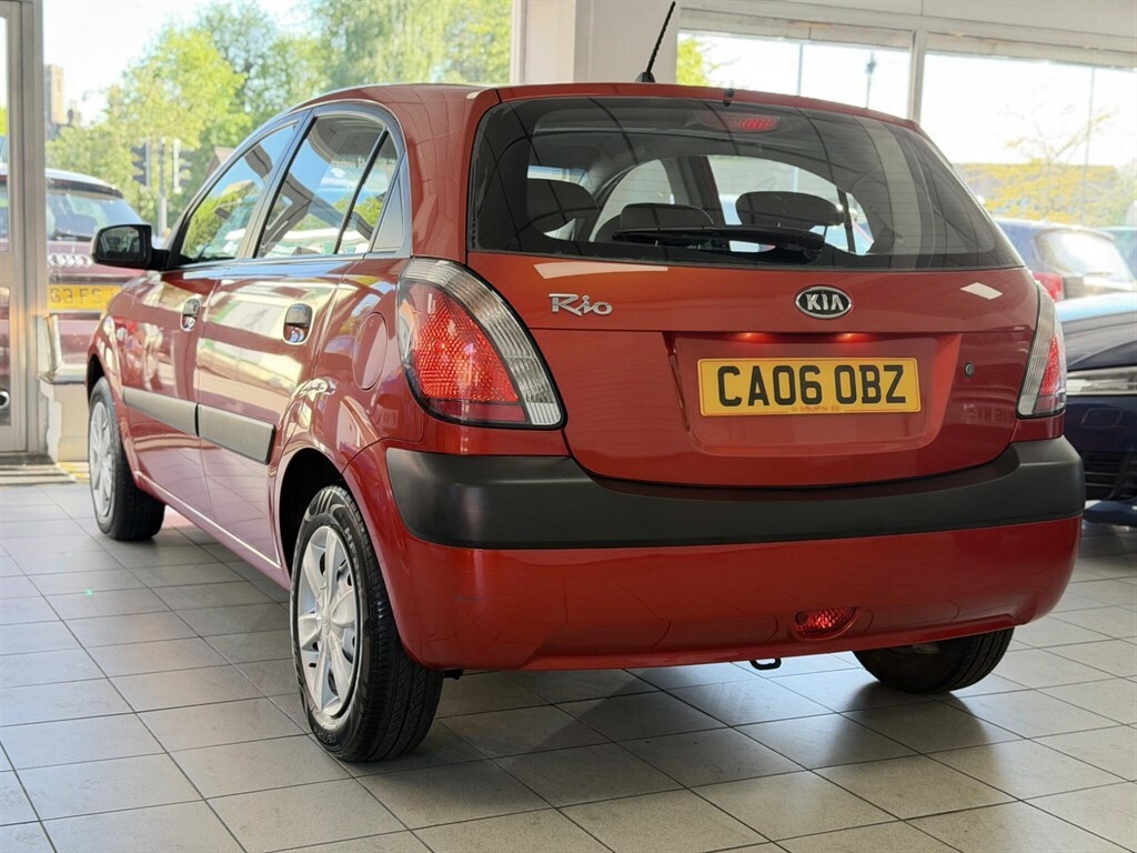 Kia RIO 1.4 Gs Red #11