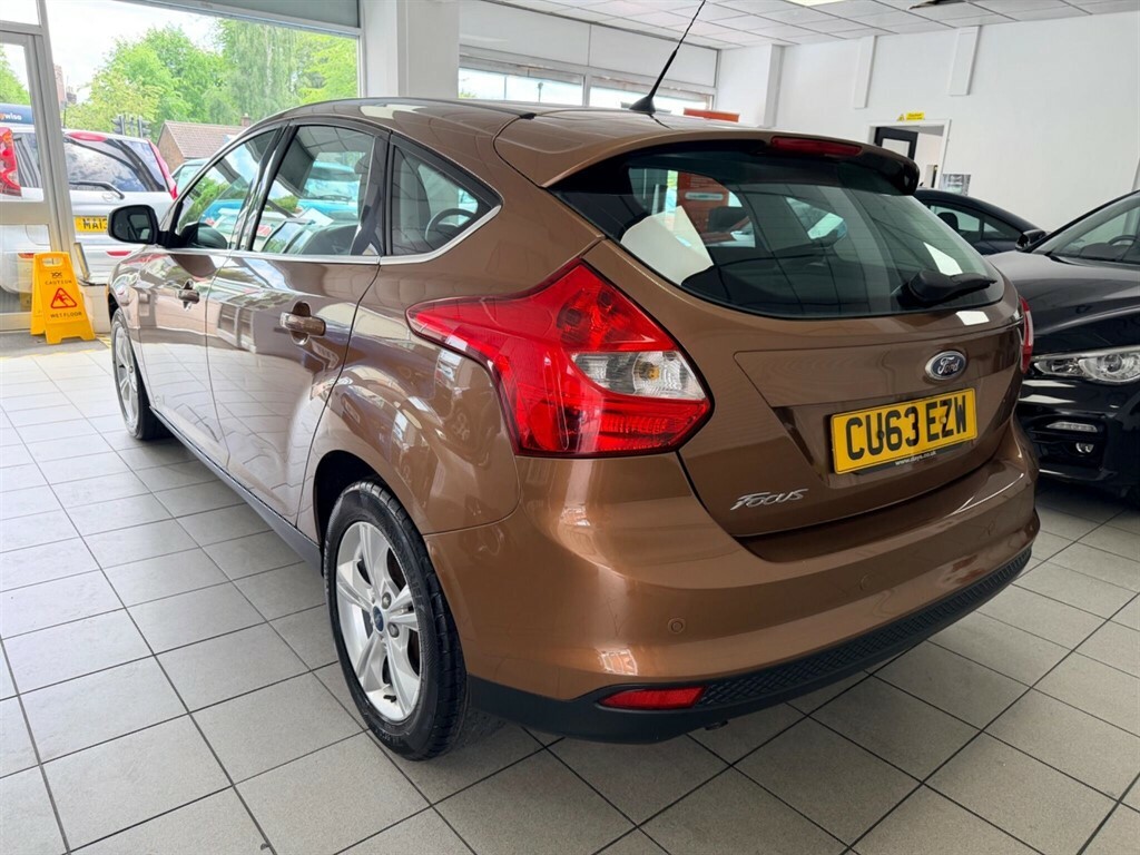 Ford Focus 1.6 Zetec Euro 5 Brown #4