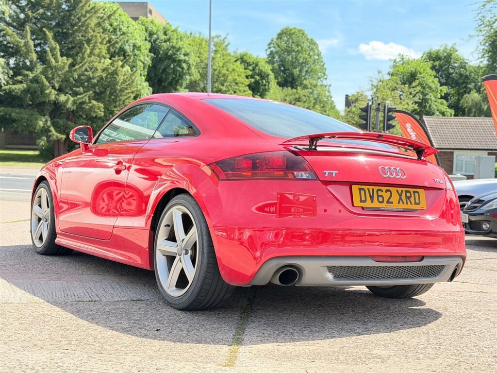 Audi TT 2.0 Tfsi S Line Euro 5 Ss Red #3