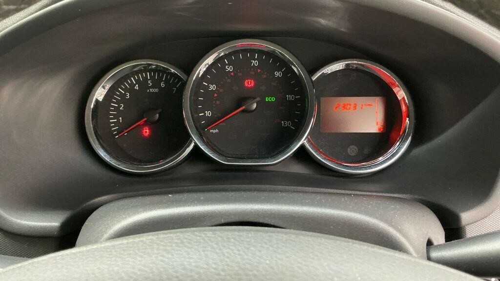 Dacia Sandero Stepway 0.9 Tce Laureate Euro 6 Ss Silver #6