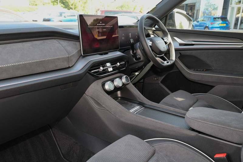 Skoda Kodiaq 1.5 Tsi E-tec Sportline Dsg 7 Seat - 2026 EN75HWR Grey #2