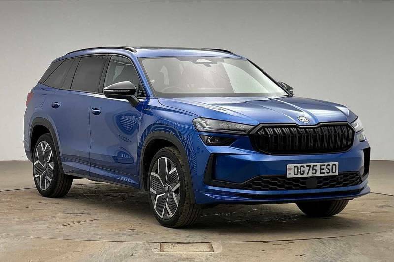 Skoda Kodiaq 1.5 Tsi E-tec Sportline Dsg 7 Seat - 2025 7 Blue