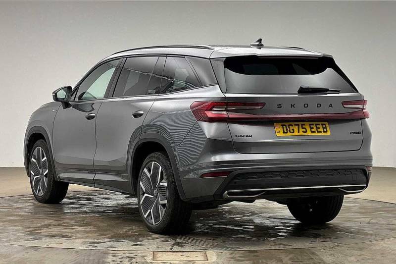 Skoda Kodiaq 1.5 Tsi E-tec Sportline Dsg 7 Seat - 2025 7 DG75EEB Grey #3