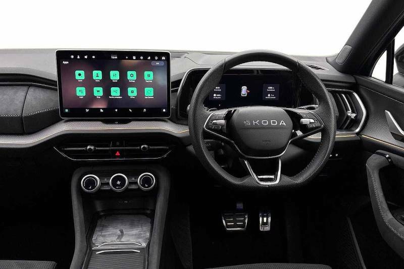 Skoda Kodiaq 1.5 Tsi E-tec Sportline Dsg 7 Seat - 2025 7 DG75EEB Grey #2