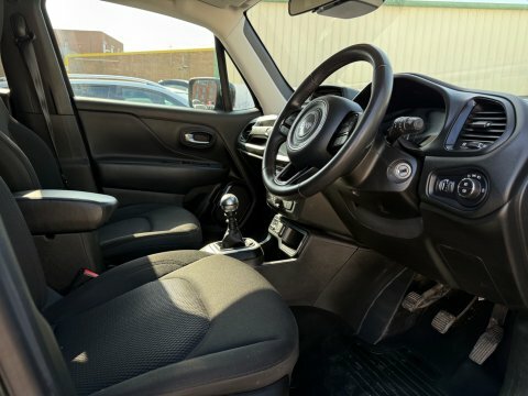 Jeep Renegade 1.0T Night Eagle   #6