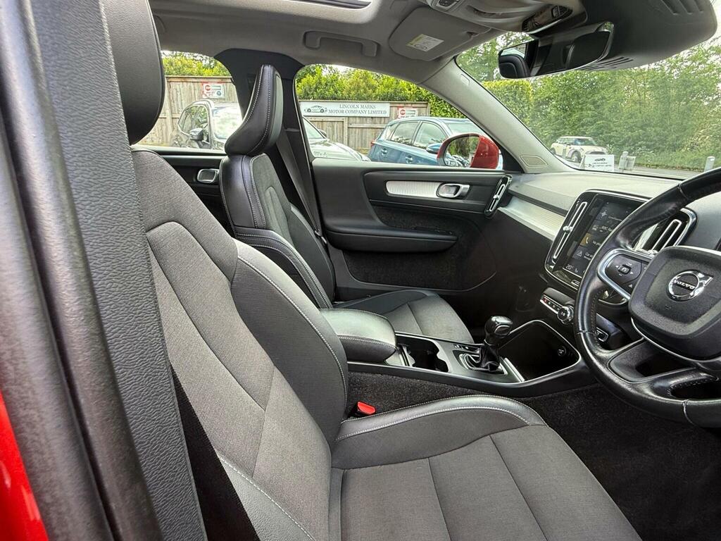 Volvo XC40 Suv 2.0 D3 Momentum Euro 6 Ss 201868 KX68MZW Red #4