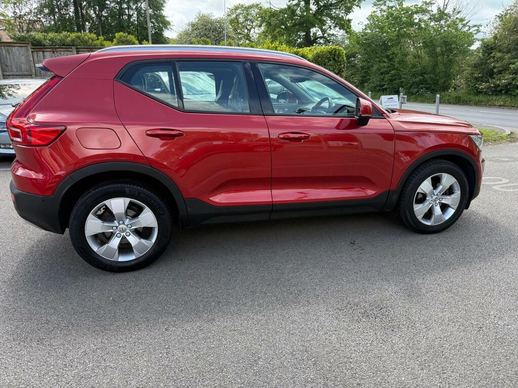Volvo XC40 Suv 2.0 D3 Momentum Euro 6 Ss 201868 KX68MZW Red #2