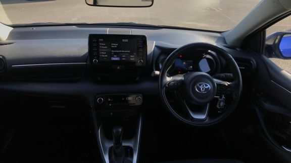 Toyota Yaris Design CE72MFX Blue #5