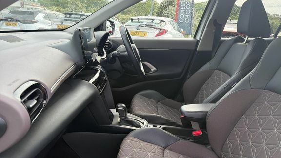 Toyota Yaris Cross 1.5 Vvt-h Excel E-cvt Euro 6 Ss CX24LVB White #5