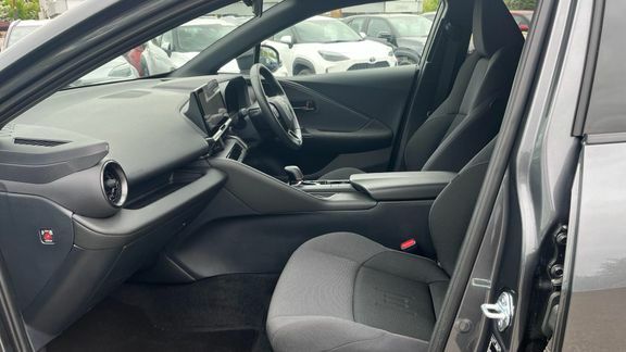 Toyota C-Hr Design 2.0 Phev GY74TDU Grey #5