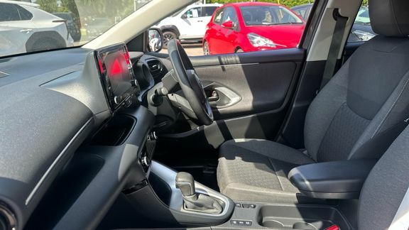 Toyota Yaris Design Hybrid, Navi DG23HVC Grey #5