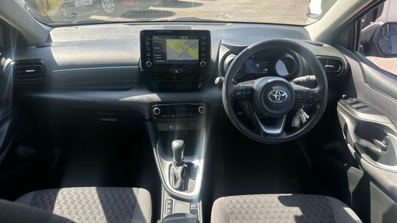 Toyota Yaris Design Hybrid, Navi DG23HVC Grey #6